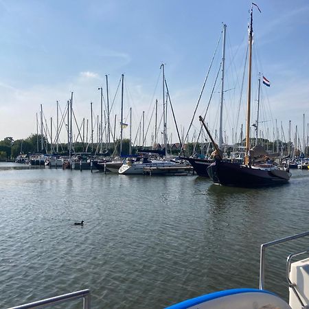 莫尼肯达姆 Houseboat De Amstel酒店 外观 照片